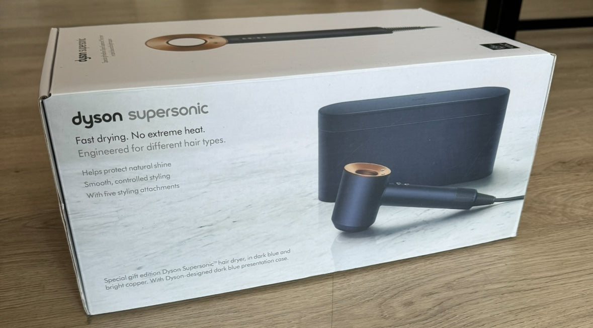 Asciugacapelli Dyson Supersonic™ – Capelli lisci e mossi (Blu di prussia/Rame)