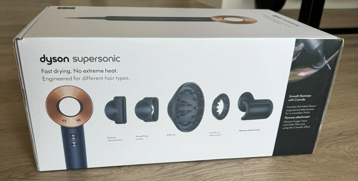 Asciugacapelli Dyson Supersonic™ – Capelli lisci e mossi (Blu di prussia/Rame)